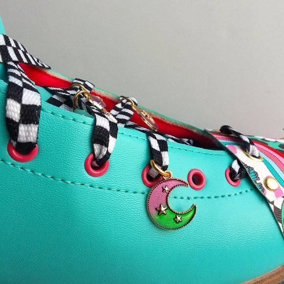 4/$20 Cresent moon shoe charm Rolle Skate moon shoelace charm - Picture 3 of 6